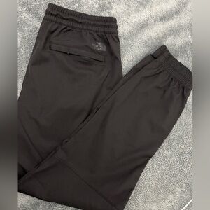 The North Face Men's Black Joggers